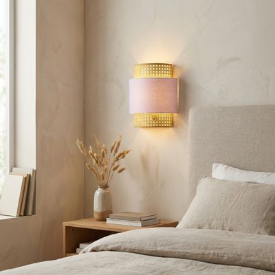 Applique murale en rotin naturel avec abat-jour en tissu rose  BAMBINA E27