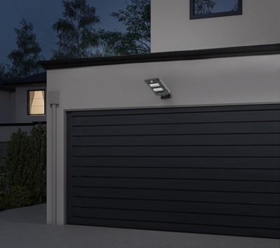 Applique murale extérieure LED intégrée solaire Anaheim noir 1000lm IP44 Goodhome