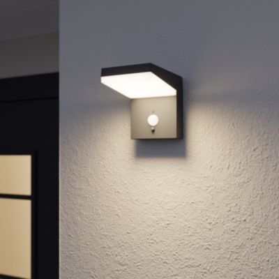 Applique murale extérieure solaire LED intégrée à détection Tomman 650 lm IP44 noir GoodHome