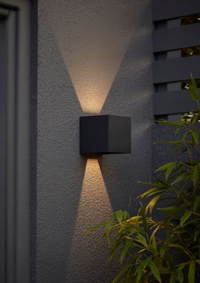 Applique murale LED intégré Katsura 814lm IP44 gris anthracite GoodHome