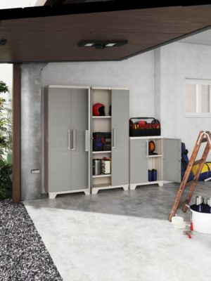 Armoire de garage haute grise en polypropylène l.68 x H.173 x P.39 cm Keter Linea Wood