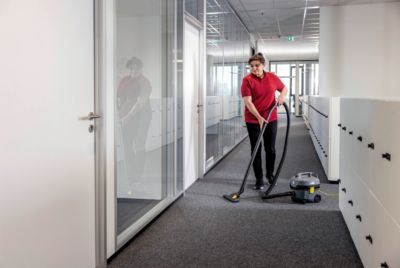 Aspirateur poussière professionnel Karcher T 7/1 Classic, 23,5 kPa, 7 L