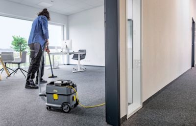 Aspirateur poussières professionnel KARCHER T 10/1 HEPA- ultra silencieux - cable 12m