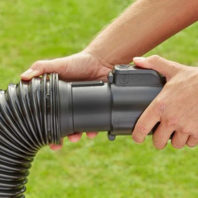Aspirateur souffleur broyeur filaire 3000 W - 864 m³/h - ratio 16:1 - avec sac de 72 L - Black+Decker BEBLV300-QS
