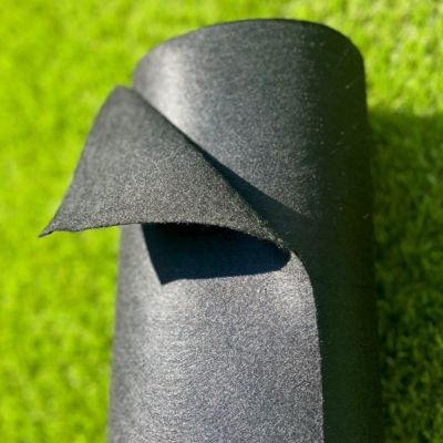 Bache anti-herbes pour jardin indéchirable 150g m2 1,5m x 25m MGS