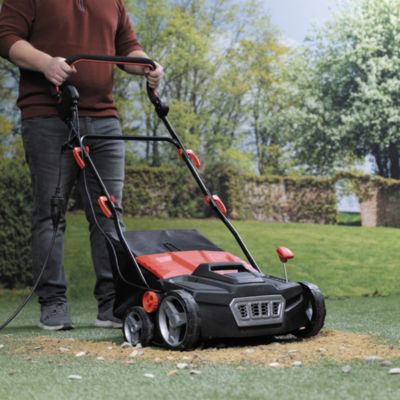 Balayeuse pour gazon artificiel ELS 1800 Scheppach