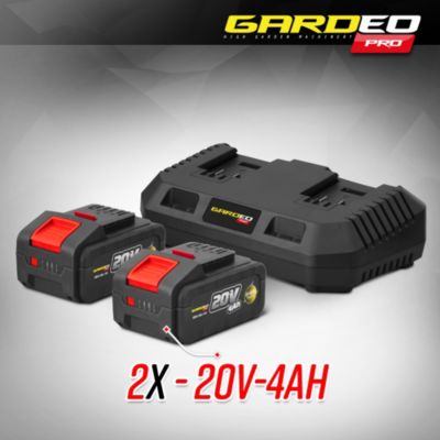 Balayeuse pour gazon synthétique sur batterie - 2 x 20V - 4Ah - Gardeo Pro