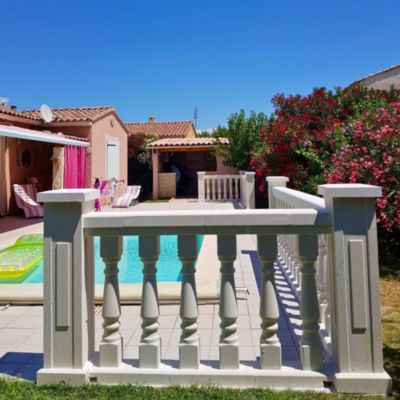 BALUSTRES BETON B78 - 1 Mètre linéaire complet - Dimensions : L 100 x l 18 x Ht.100 cm