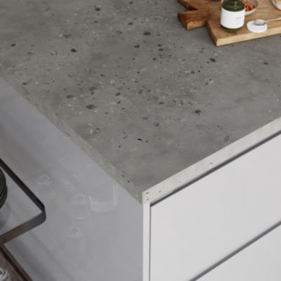 Bande de chant décor fusion granit GoodHome Berberis L. 300 cm x l. 42 mm