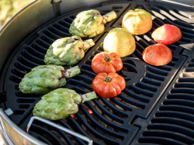 Barbecue à charbon Charcoal Kettle Pro 57 cm + Housse de protection + Rôtissoire - Napoleon