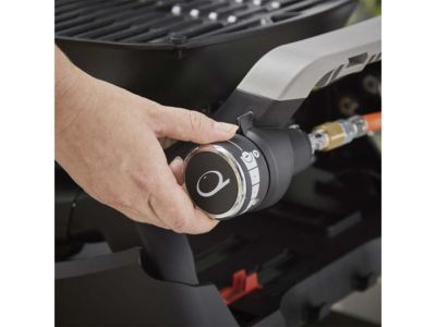 Barbecue à gaz Q 1200N noir avec pied + Housse + Spatule - Weber