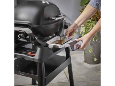Barbecue à gaz Q 1200N noir avec pied + Housse + Spatule - Weber