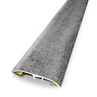 Barre de seuil universelle en métal coloris huilé gris 83 x 3,7 cm.