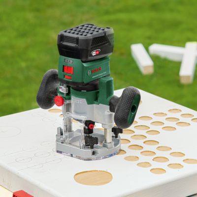 Base plongeante pour défonceuse Bosch 18V