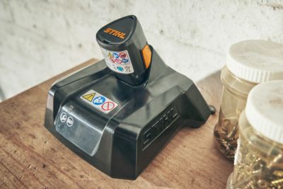 Batterie Stihl AS 2 pour GTA 26 et HSA 26 - 10,8V