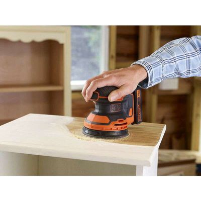 Black & Decker BDCROS18-QW Ponceuse excentrique sans fil 18 V avec batterie 1,5 Ah et chargeur