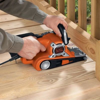 BLACK + DECKER Ponceuse a bande KA88 720W