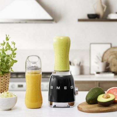 Blender 600ml 300w Smeg PBF01BLEU