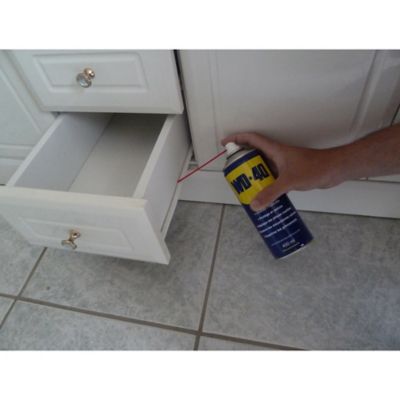Bombe multifonction WD-40 en aérosol 100 ml