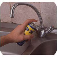 Bombe multifonction WD-40 en aérosol 200 ml