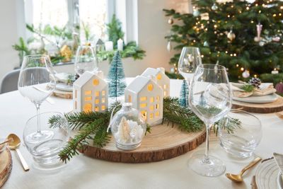 Boule de noel transparent avec sapin et ours polaire