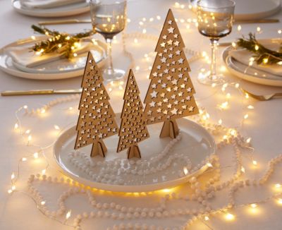 Boule de noël transparente avec feuille lumineuse diamètre 8cm
