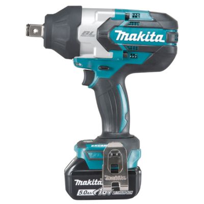 Boulonneuse à chocs 18 V LXT 1050 Nm DTW1001RTJ en coffret MakPac avec 2 batteries 5 Ah et chargeur rapide