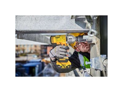 Boulonneuse à chocs 18V XR 1/2" 1396 Nm (Produit seul) - DEWALT DCF900N