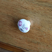 Bouton de meuble arrondi Locarn rose et blanc Ø3.2cm x P.2.5cm