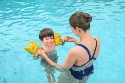 Brassard de natation Bestway pour enfant de 3 à 6 ans l.25 x l.15 cm jaune vendu par 2