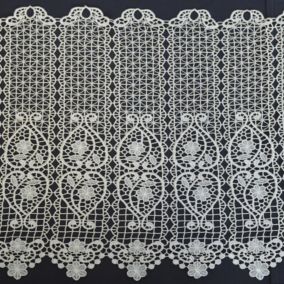 Brise bise uni en macramé fleuri (0.3x0.6 m - Ecru)