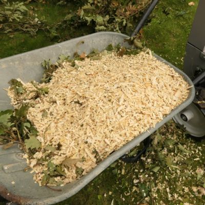 Broyeur de végétaux Fartools BV 2200 - 2800W - 60 mm - Idéal Paillage