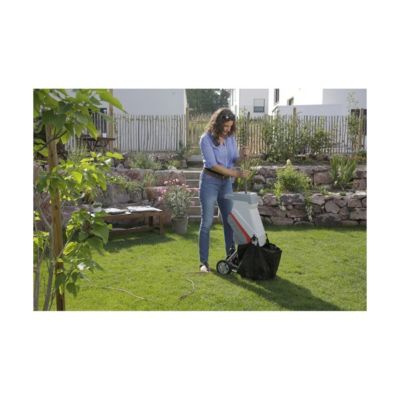 Broyeur de végétaux électrique 2500W 2 Lames acier trempé Branches jusqu'à 45mm Sac 45L IKRA