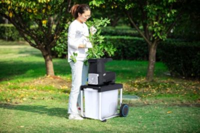 Broyeur de végétaux électrique filaire 2800W, branche maxi 45mm, bruit 92 dB(A), collecte 60L, Mac Allister MQS2800-3