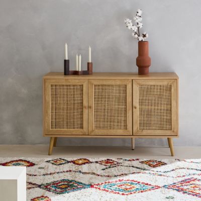 Buffet de rangement en cannage 120x39x70cm  - Bohème - 2 niveaux. 3 portes. pieds scandinaves. buffet bas