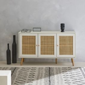 Buffet de rangement en cannage. blanc 120x39x70cm  - Bohème - 2 niveaux. 3 portes. pieds scandinaves. buffet bas