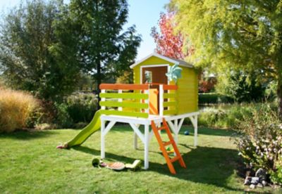 Cabane Enfant Bois Soulet Lison Et Terrasse Bac Et Toboggan Castorama