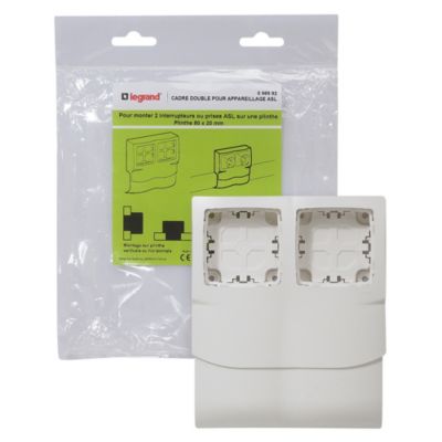 Cadre 2 postes appareillage saillie pour plinthe 80 x 20 mm Legrand