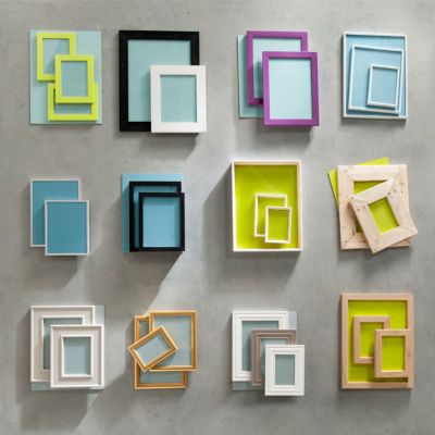 Statue De La Sainte Famille En Bois Coloré 10 Cm - Une Miniature