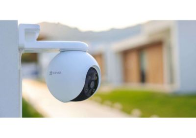 Caméra de surveillance extérieure connectée rotative Ezviz H8 Pro 3MP