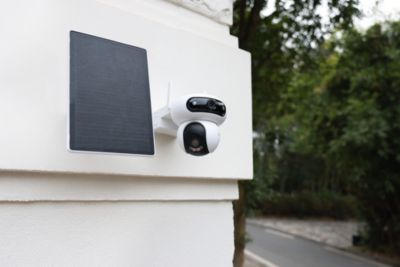 Caméra de vidéosurveillance extérieure avec panneau solaire Ezviz CS-HB90/SP-R100 blanc