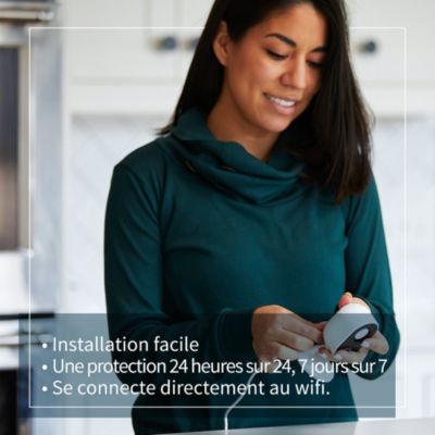 Caméra de vidéosurveillance intérieure sans fil Arlo Essential 1080p noire
