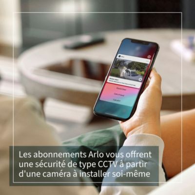 Caméra de vidéosurveillance sans fil Arlo Pro4 2K blanche