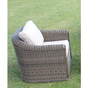 Cap Breton - Fauteuil en résine et coussin beige