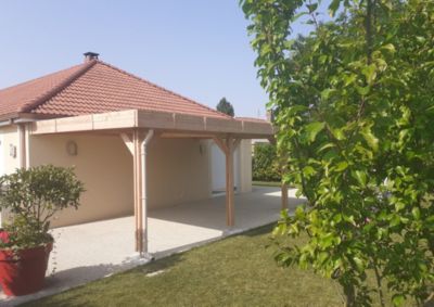 Carport adossé toit plat 350cmx700cm, bois DOUGLAS Français (Charpente en bois-auvent-abri voiture) 25 m². Garantie 10 ans