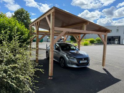 Carport solaire avec panneaux photovoltaïques design 3000 Ultrawatt