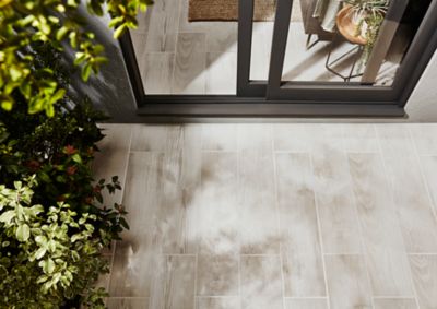Carrelage extérieur Pinewood blanc 20 x 80 cm