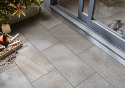 Carrelage sol extérieur grège effet pierre L.62 x l.31 cm x ép.7,4 mm, English Stone