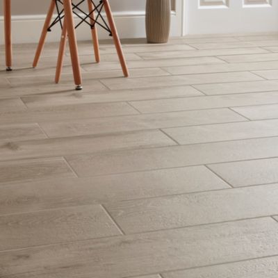 Carrelage sol grège 20 x 80 cm Pine Wood