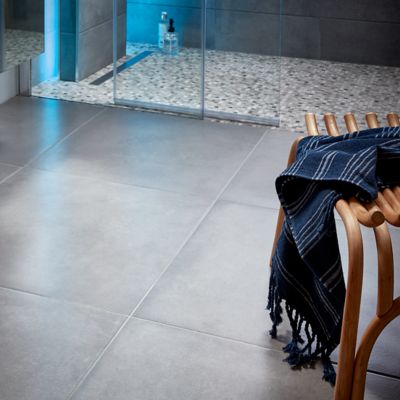 Carrelage sol intérieur gris effet béton L.61,6 x l.61,6 cm x ép.8,5 mm, Konkrete
